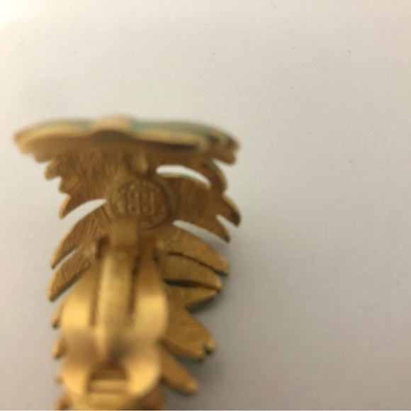 Vintage Givenchy Brushed Green & Goldtone Clip Earrings - Picture 5 of 5